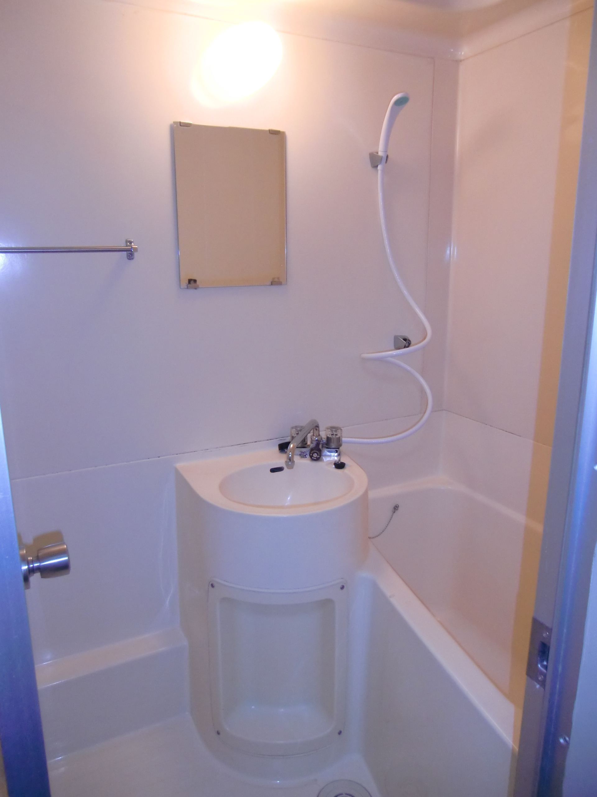 八木山グランドハイツ　105号室