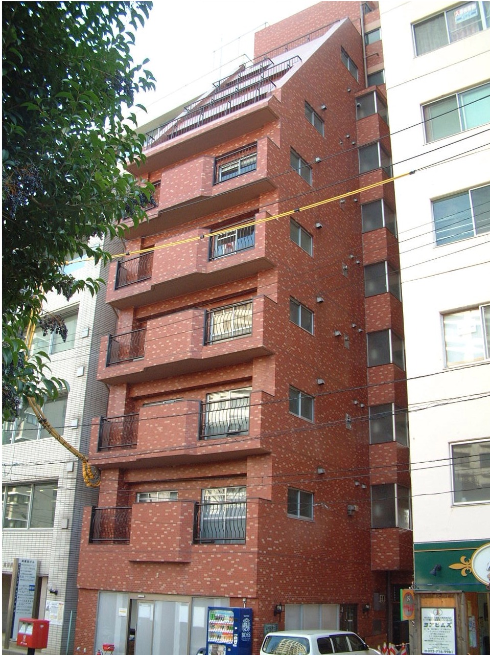 シャンボール第2片平