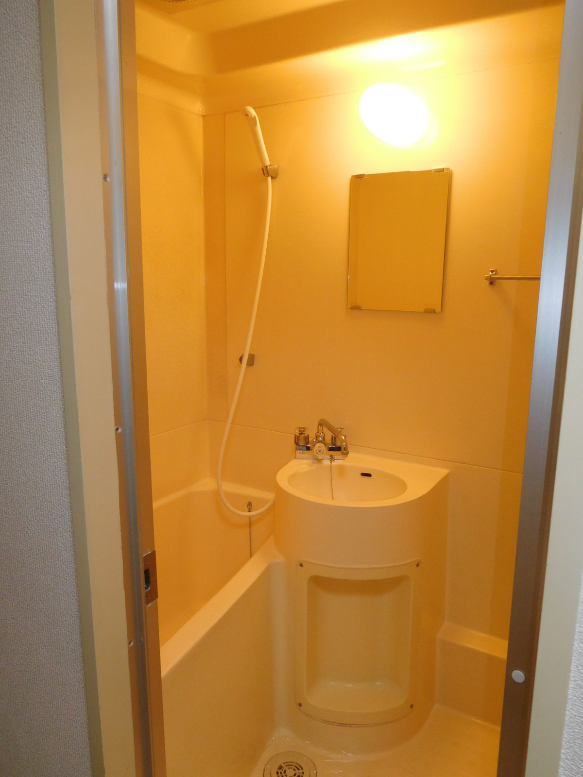 八木山グランドハイツ　104号室