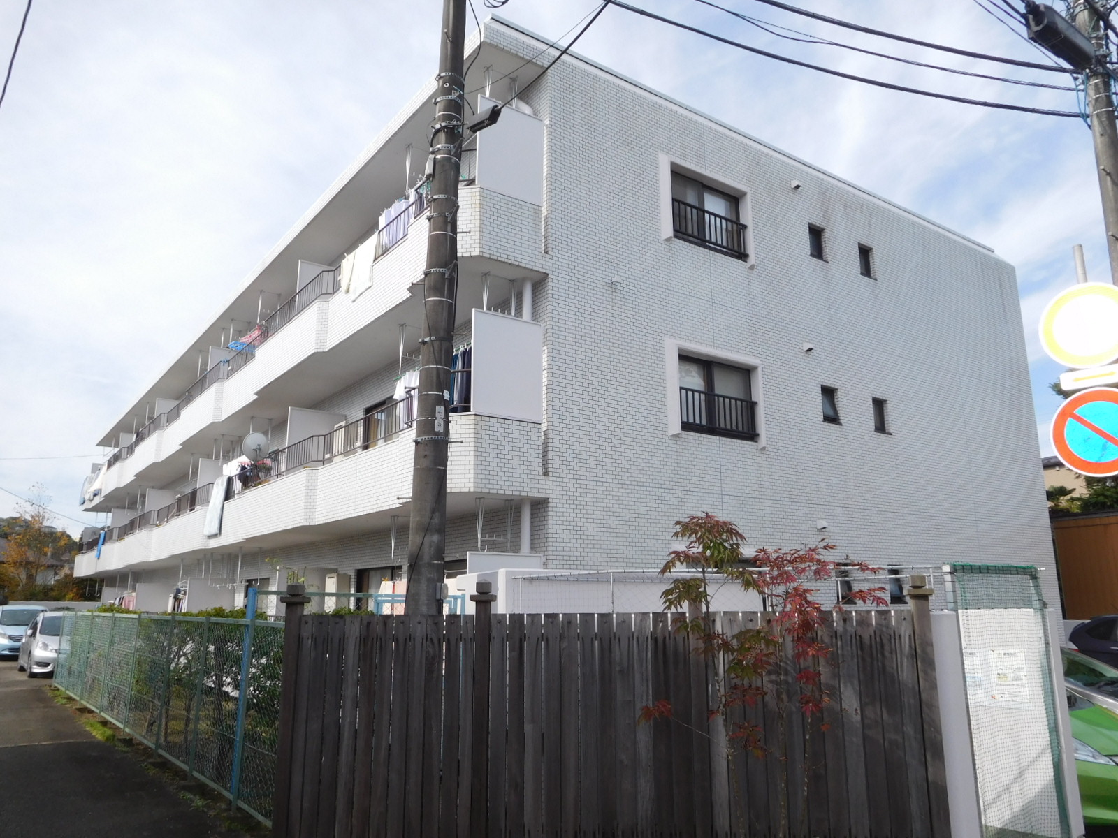 志づか米ケ袋マンション101号室