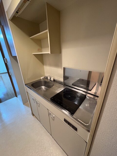 サンシティ北四番丁 202号室